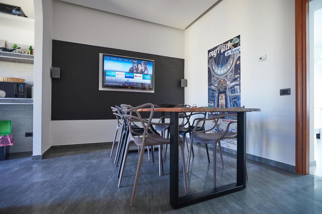 Apartment In Front Of St Peter'S Square And Vatican Museums - Mypad In Roma Esterno foto