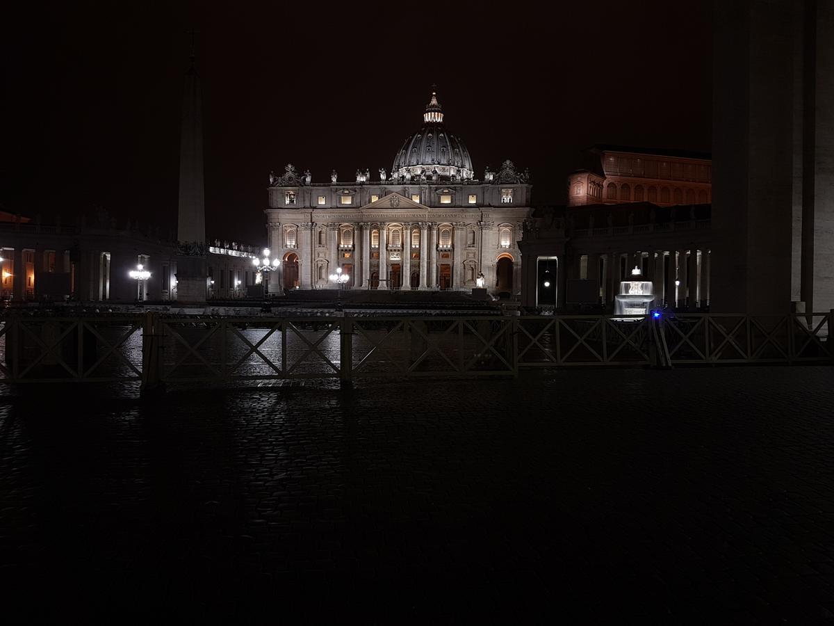 Apartment In Front Of St Peter'S Square And Vatican Museums - Mypad In Roma Esterno foto